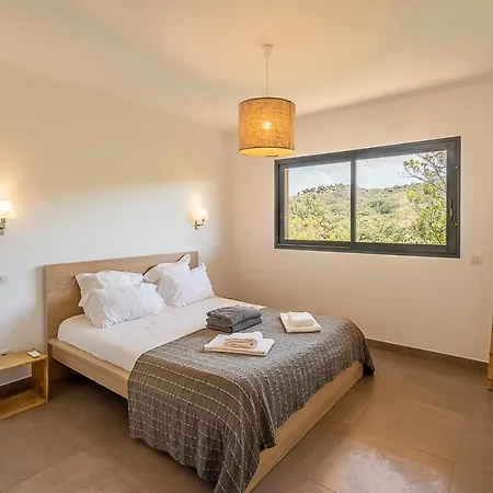 Les De Lorello Porticcio (Corsica)